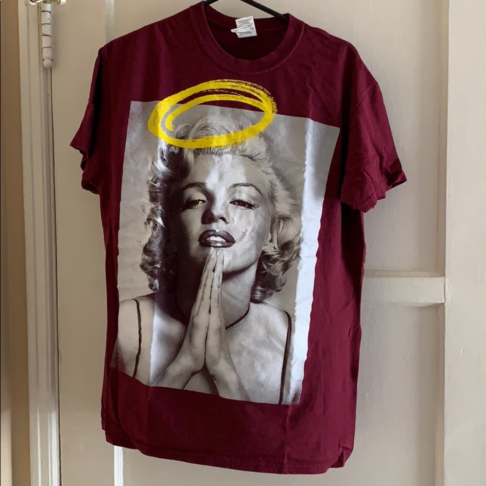 T shirt